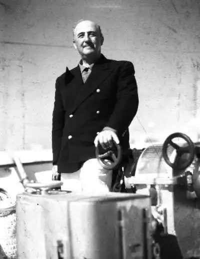 弗朗西斯科·佛朗哥