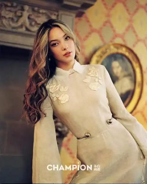 天才学霸 世界冠军 绝美模特,17岁中美混血女孩火了)