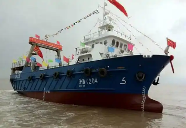 2米远洋拖网渔船