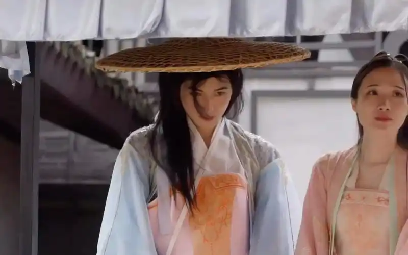 【宋亚轩】是哪家的小公子扮女装偷偷出门啦