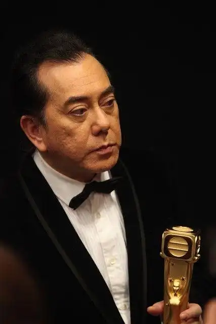 视帝黄秋生不改毒舌本色回tvb拍戏不许贴钱开工