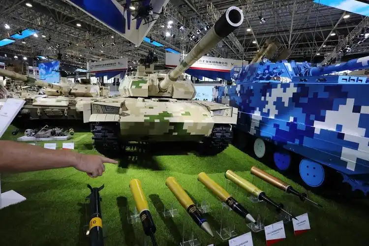 航展探营中国兵器馆重装上阵各式装备成体系展示