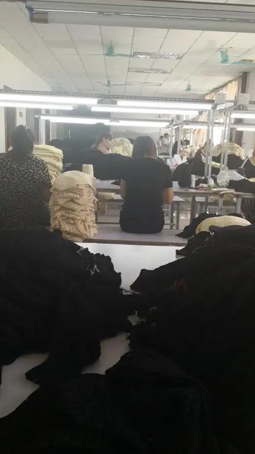 东莞市大朗松雅毛织厂