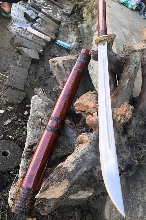 户撒酸枝木小战刀