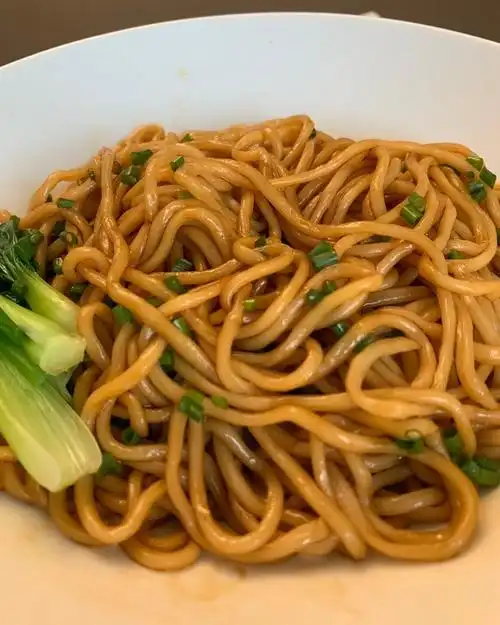 手机用户4444_ck9m做的葱油拌面