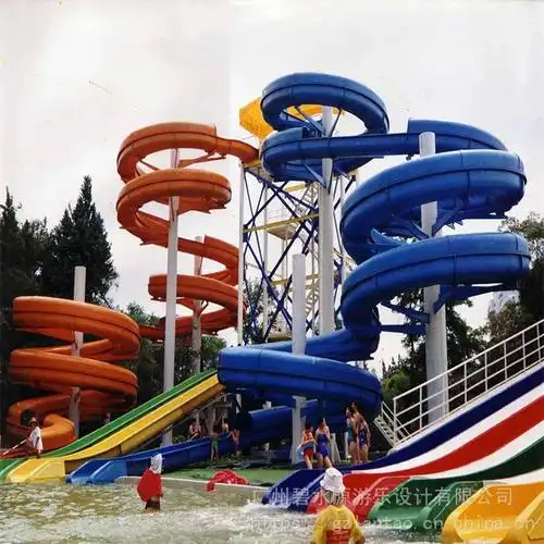 水上乐园设备厂家 螺旋组合滑梯