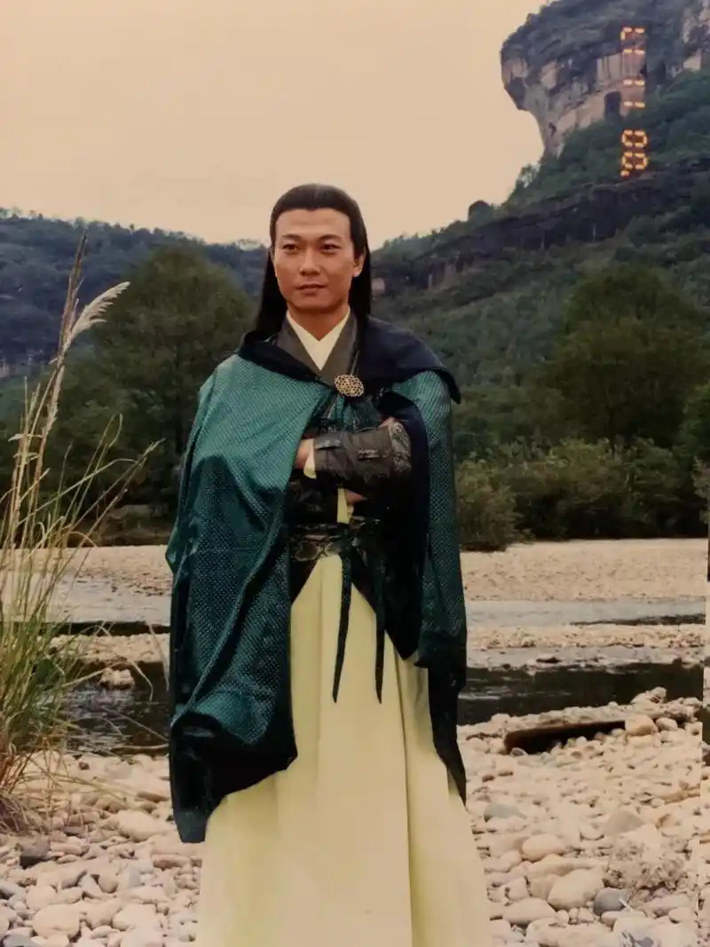 【钱小豪,鲍逸琳】绿袍和英男的虐恋,成为心里永远的一个怀念与遗憾.