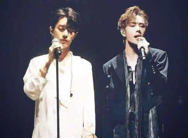 《无羁》登顶金曲榜,林海开心发文祝王肖一起走花路_肖战_因为_王一博