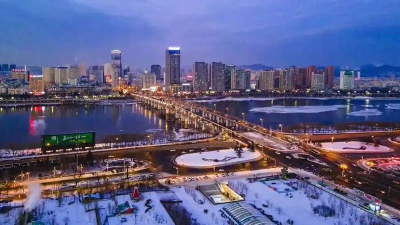 青年眼|璀璨江城|雾凇|吉林市_新浪新闻