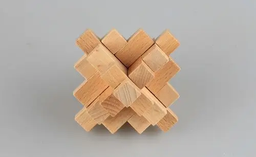 15根小菠萝 精品榉木古典益智玩具l鲁班孔明锁 趣味解锁礼物