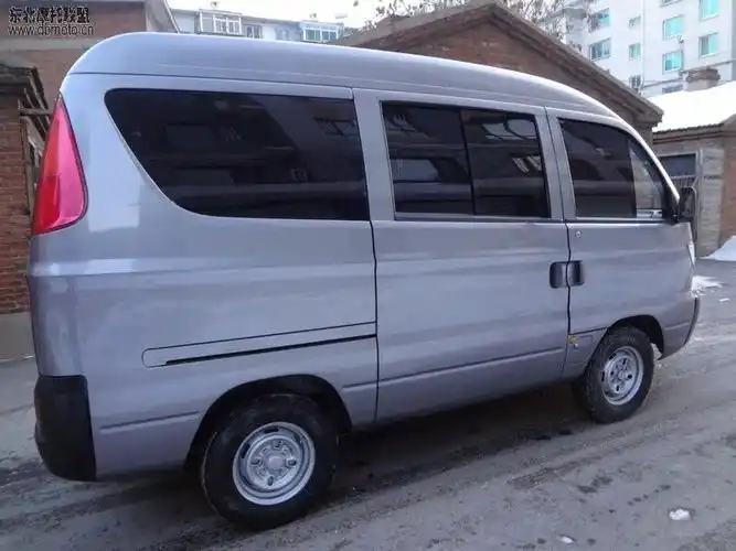 2010年 哈飞中意 面包车 全车原版 超版 老好了!