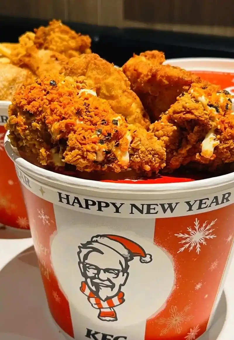 肯德基新品芝芝肉酥脆皮鸡桶399