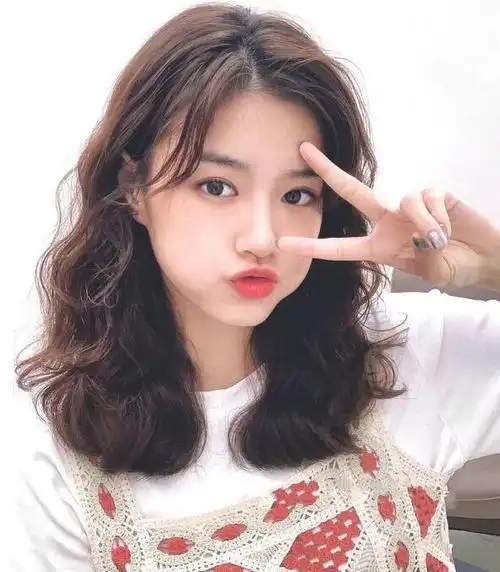 2023最新款发型中长,清纯锁骨发推荐_中长发_女生发型大全