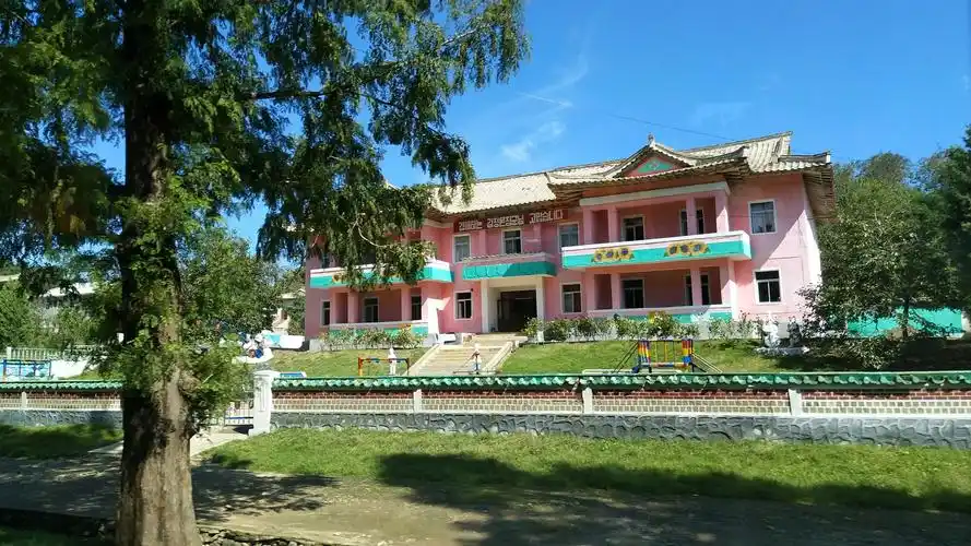 九兵团后代红色朝鲜行(三):27军暨九兵团后代赴朝鲜开城安州祭拜志愿