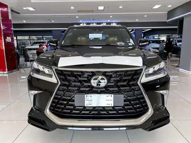 2023款雷克萨斯lx570动力方面搭载5