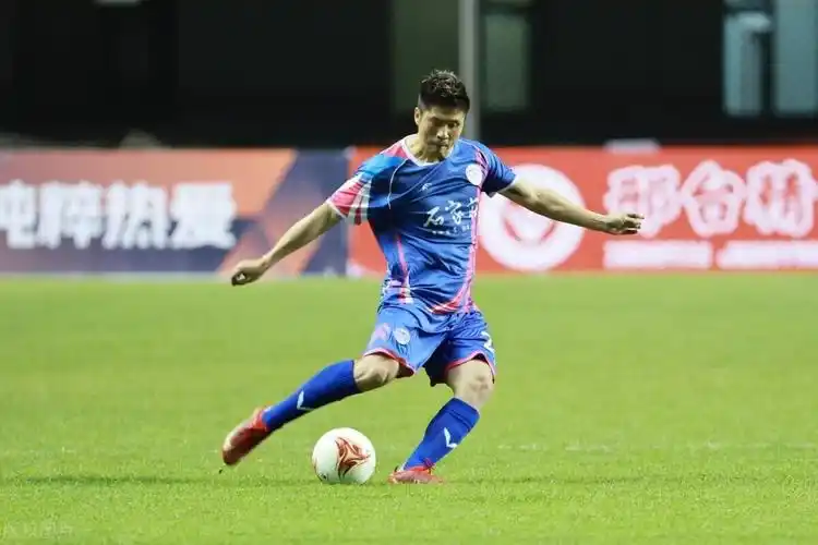 好一出苦肉计赵明剑对自己是真狠难怪能和戴琳玩一起