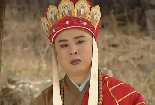 专家:看他戴的帽子就知道了_腾讯新闻