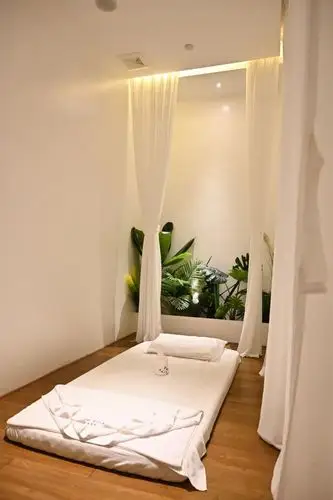 精油推拿 古法按摩,60分钟满血复活,高颜值泰式spa馆,就在地铁口