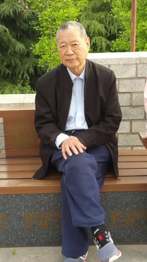 我的老师——慈祥睿智学者许宪东