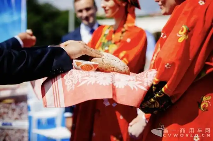 为冠军而来宇通客车俄罗斯服务明星球队