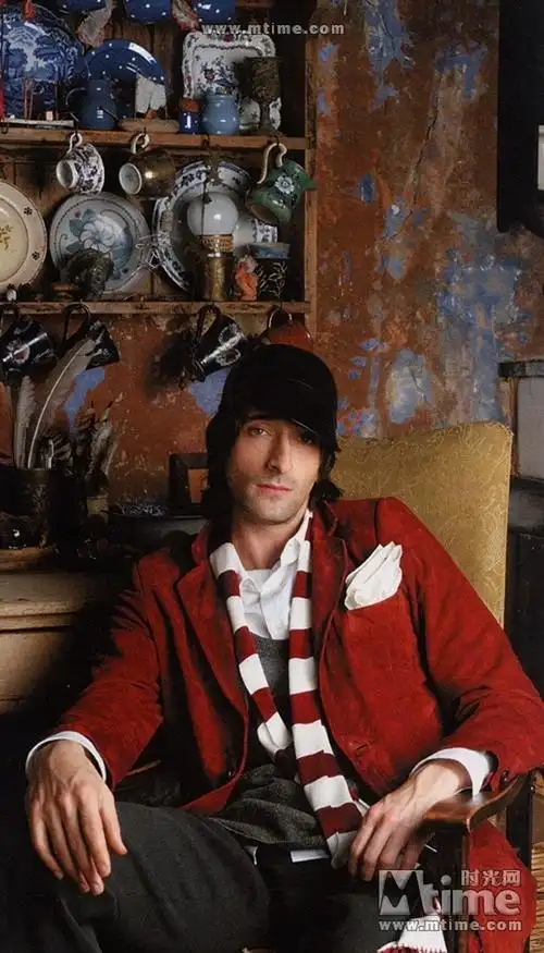 艾德琳恩布罗迪