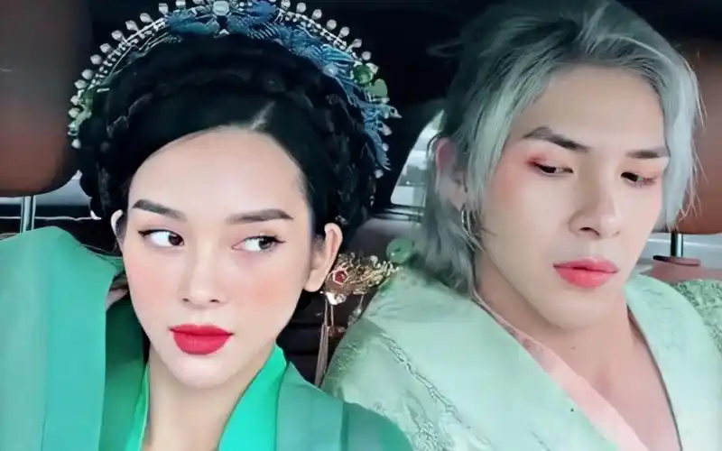 【抖音】越南《t65 t09m 自心》mv里的皇后与白莲情人变情敌,后宫