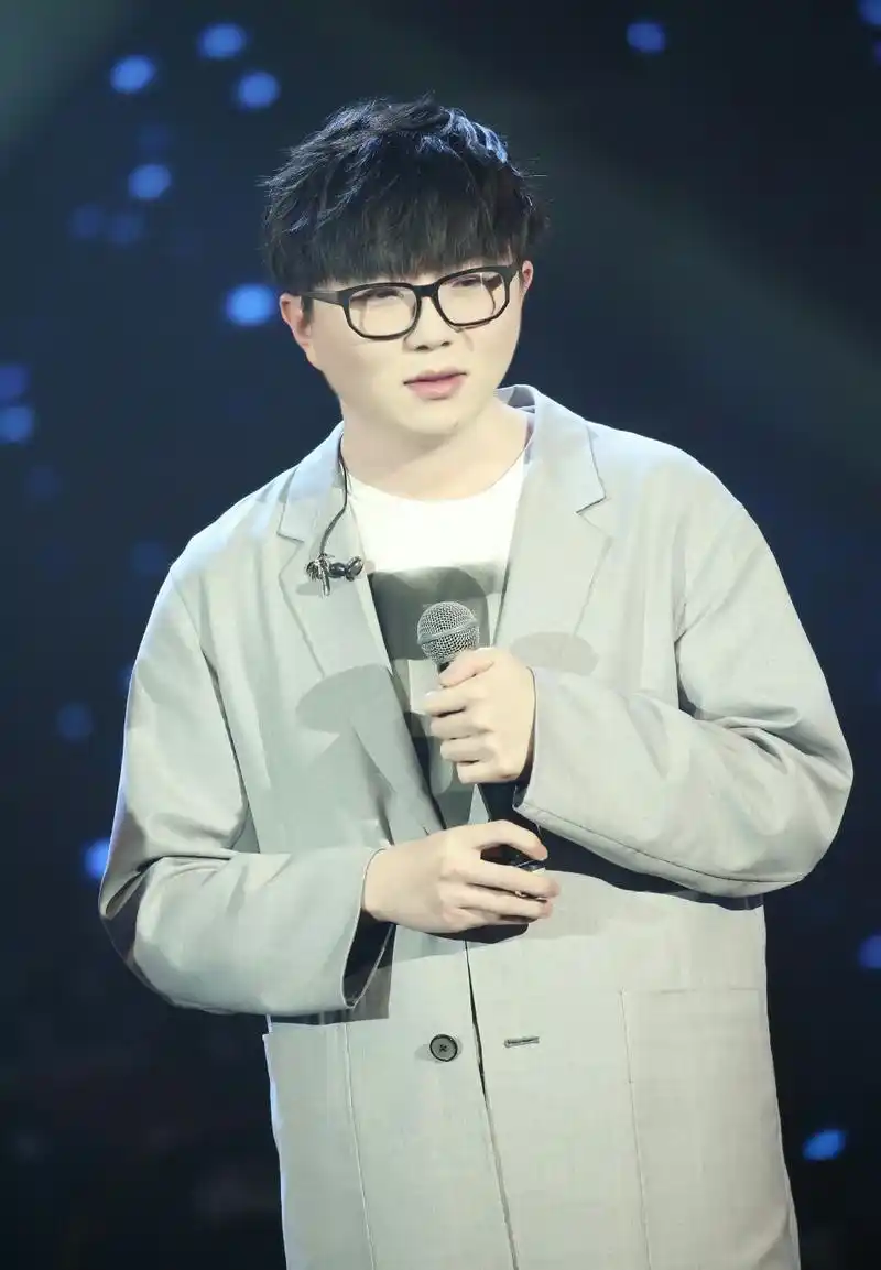 毛不易活动照图片,毛不易图片-第6图