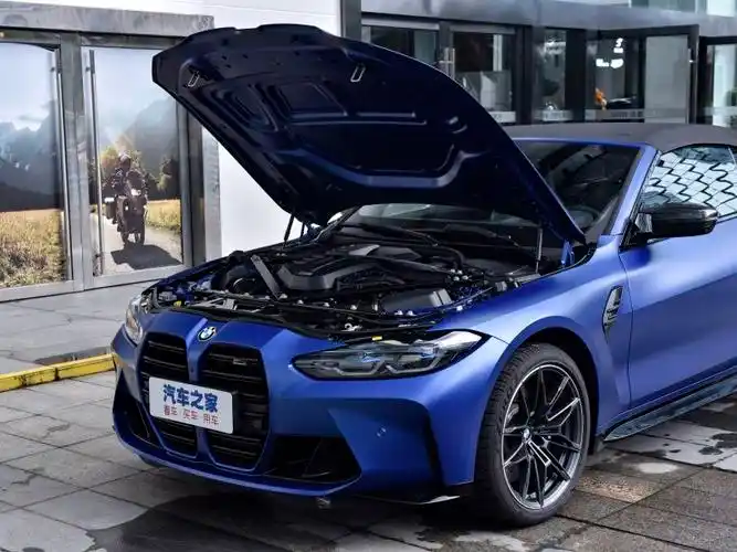 宝马m 宝马m4 2021款 m4敞篷轿跑车 m xdrive 雷霆版