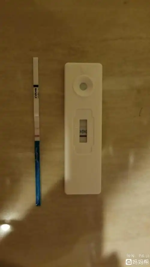可以用验孕yùn棒检jiǎn测晨尿niào,这样得到的结jié果准确què性