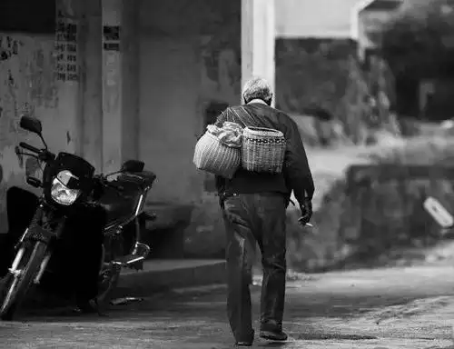 父爱如山(献给父亲节!