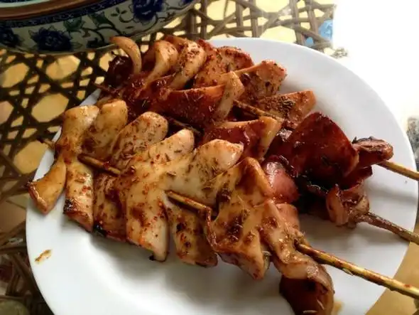 烤鱿鱼串