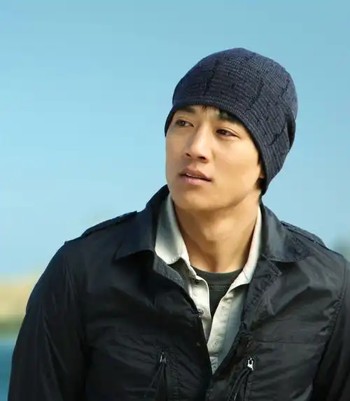 p>金来沅(英文:kim rae won),1981年3月19日出生于韩国江原道江陵