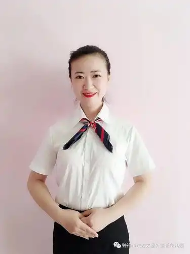 东方之星外国语幼儿园教师风采展示