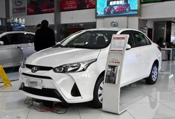 最便宜丰田三厢车,落地6万,1.5动力 cvt,油耗6升,比飞度帅气