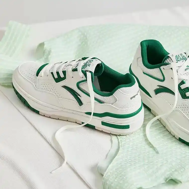 【关晓彤同款】安踏烈焰4.0复古板鞋.#图文伙伴计划  夏天 - 抖音