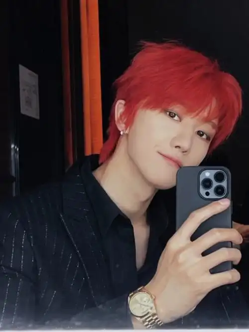 seventeen  #seventeen  #徐明浩  #红发  #黑衣  #hot #帅哥