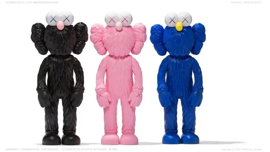 kaws从涂鸦怪盗到现象级潮牌艺术家交叉眼xx成为潮界的顶级符号潮玩