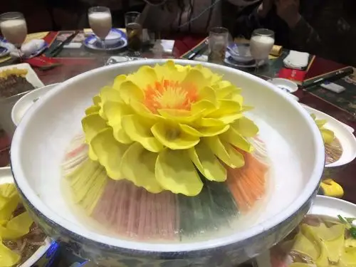 牡丹燕菜——牛浩莹