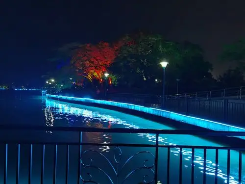 漫步肇庆七星湖,观夜景留影(2020-10-23夜)