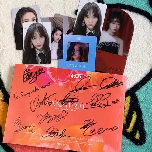 出宇宙少女签名实体专wjsnunnatural