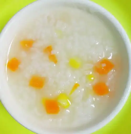 胡萝卜玉米粥