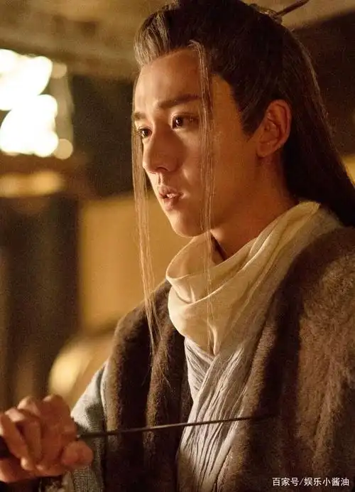 《一寸相思》左卿辞张耀美照分享,虽不火,但演技真是刮目相看!