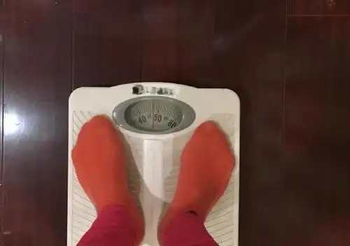 陶昕然产后一周体重94斤:跟没事人似的