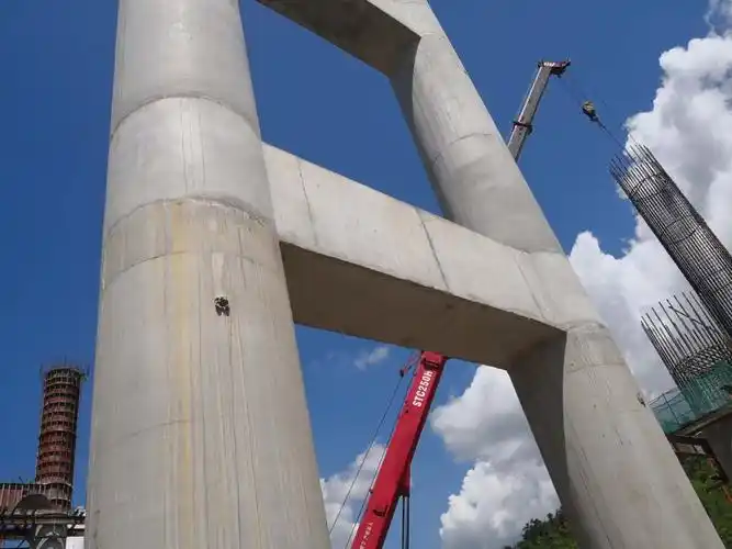 桥梁墩柱施工影像