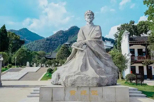 五一去哪玩赏景冒险观人文江西三城自驾游攻略