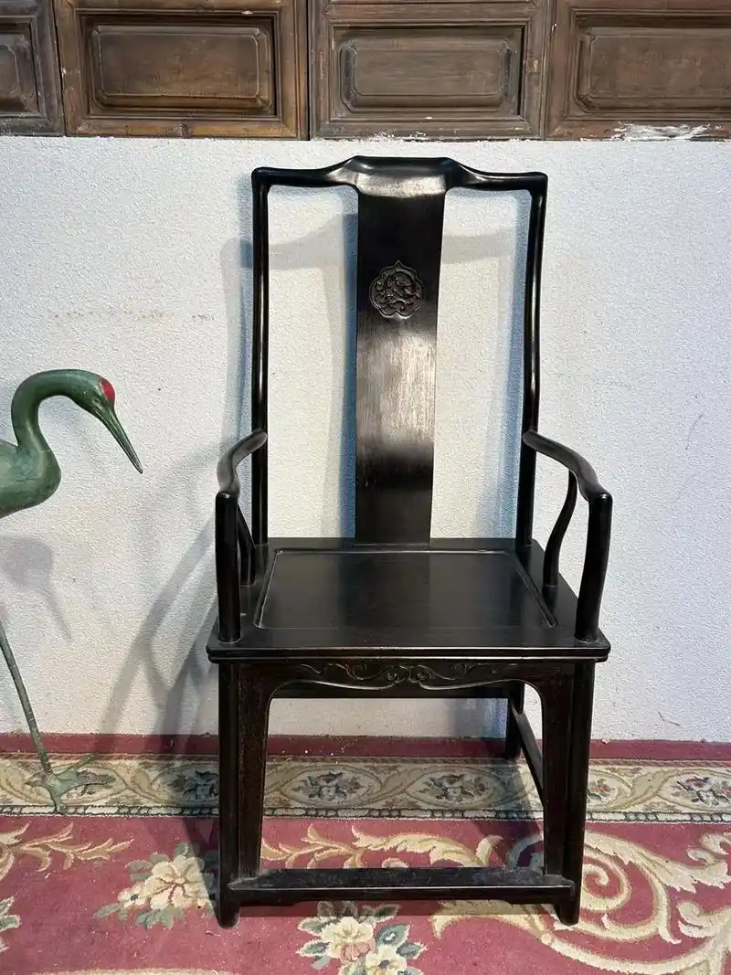 精品小叶紫檀『官帽椅』.精品小叶紫檀『官帽椅』    搭脑扶 - 抖音