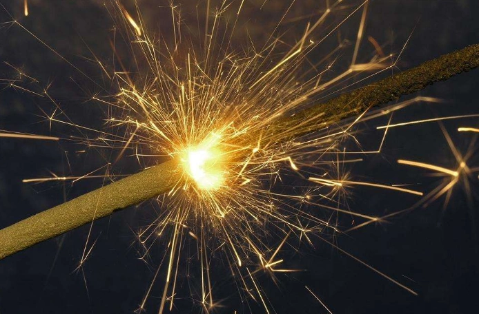 镁在空气中燃烧