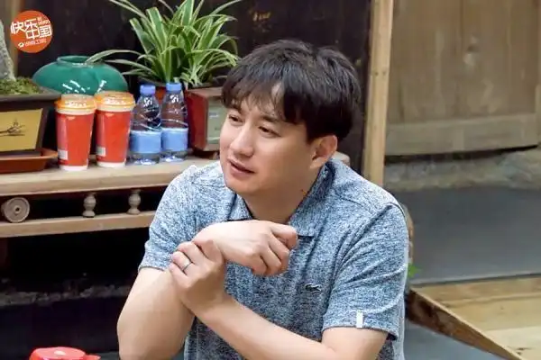 如何评论黄磊在第三季《向往的生活》中的形象?