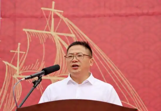 县委书记刘军出席隆回职业中专2022年秋季开学典礼