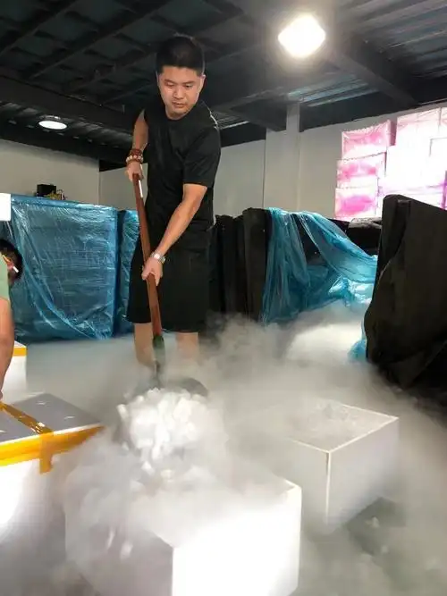 在家如何制作干冰方法-自己在家怎么做干冰视频